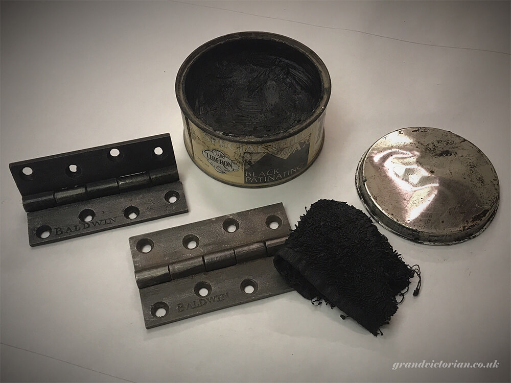 Liberon Black Patinating Wax