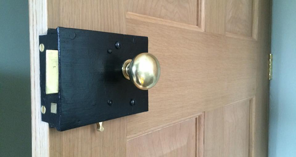 Working antique rim lock
